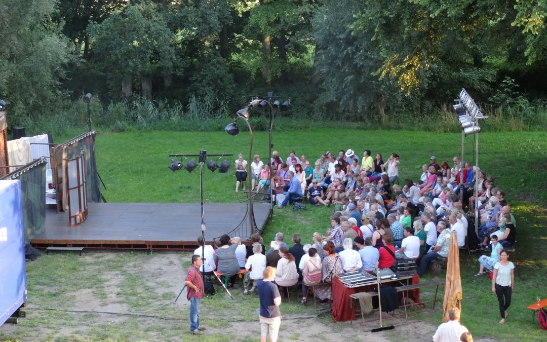 Sommertheater im Burgpark